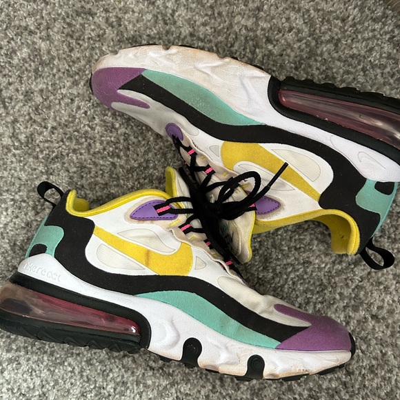 Air Max 270 React Geometric Abstract - Picture 3 of 5